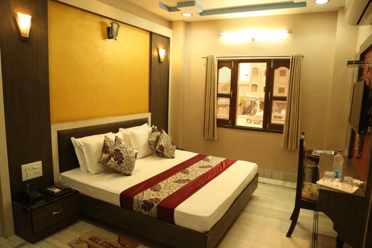 Hotel New Golden Palace Phalodi  外观 照片